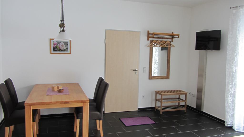 Ferienwohnung Am Alten Forsthaus Neuenbau Kültér fotó